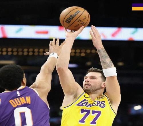 常规赛,九台农商银,行对决浙江,万博manbetx体育平台,万博体育官网,万博体育app下载,ManBetX,SPORTS