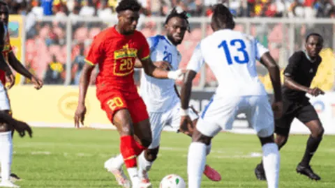 拉文22分8板，穆雷26分6助，凯斯勒25分率国王完胜爵士