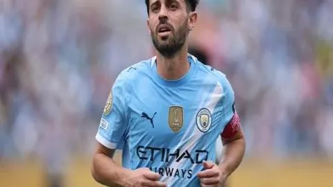 施羅德與詹金斯火藥味對峙全解析