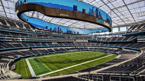 《哪吒2》票房冲刺百亿大关——主创深度访谈，揭秘胜利秘诀